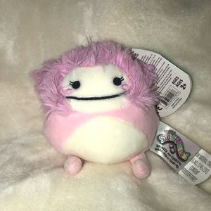 Brina the Bigfoot Squishmallow Clip 3.5”